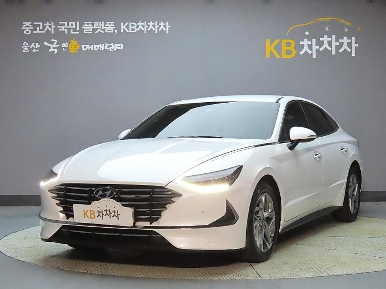 2019 Hyundai Sonata, photo 1 of 1