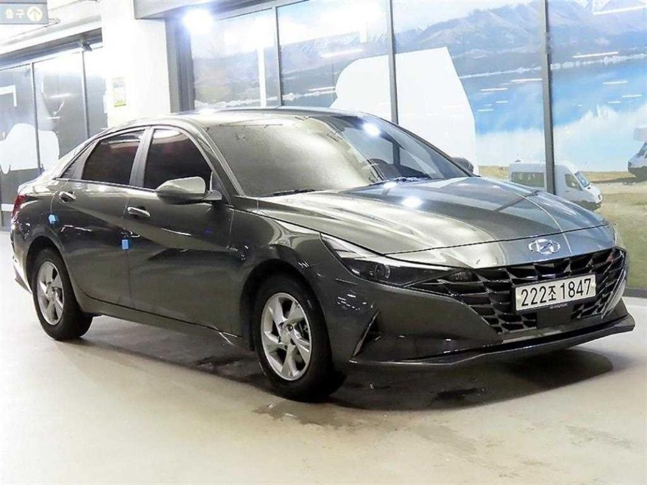 2021 Hyundai Avante, photo 1 of 1