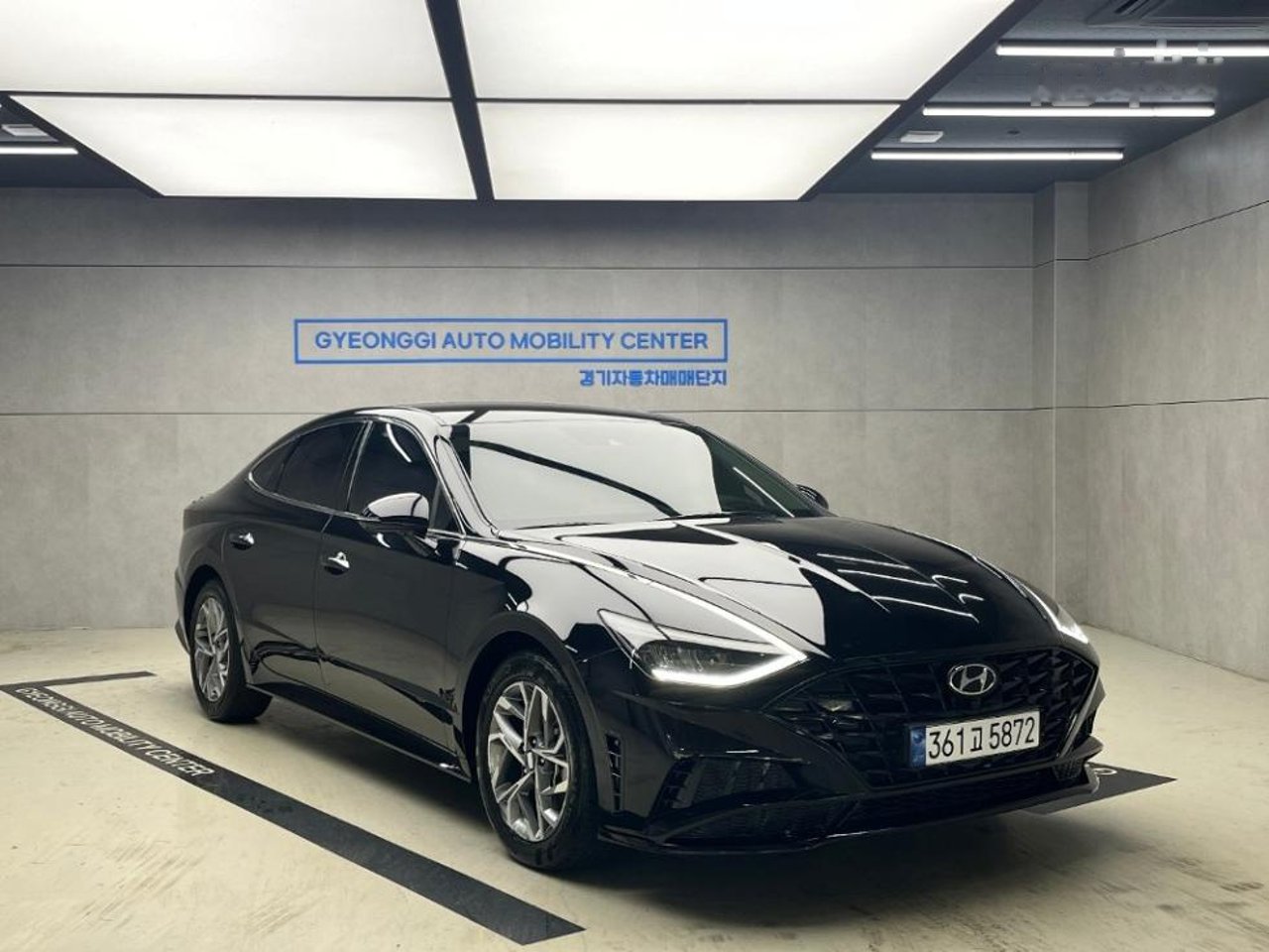 2022 Hyundai Sonata, photo 1 of 1