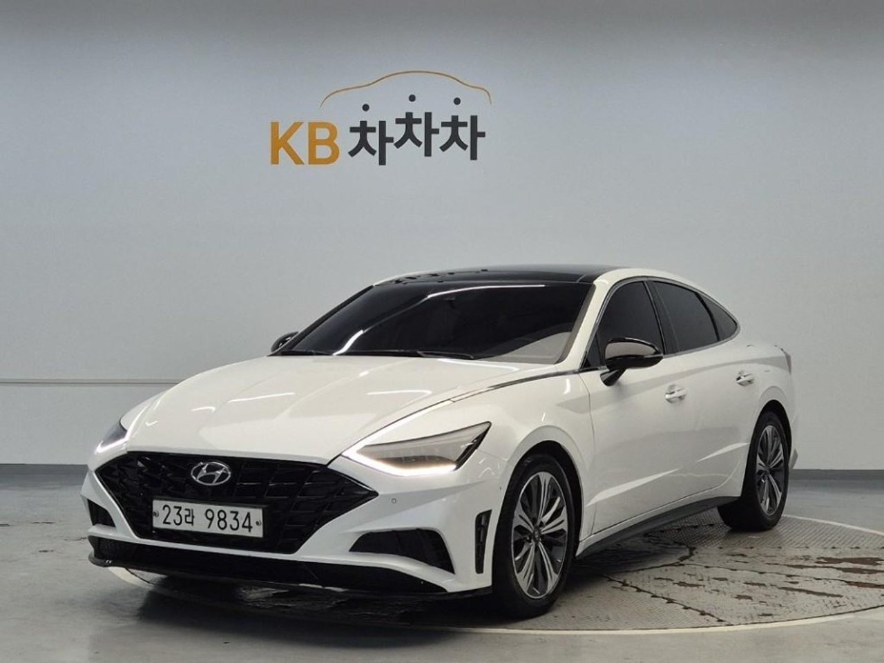 2019 Hyundai Sonata, photo 1 of 1