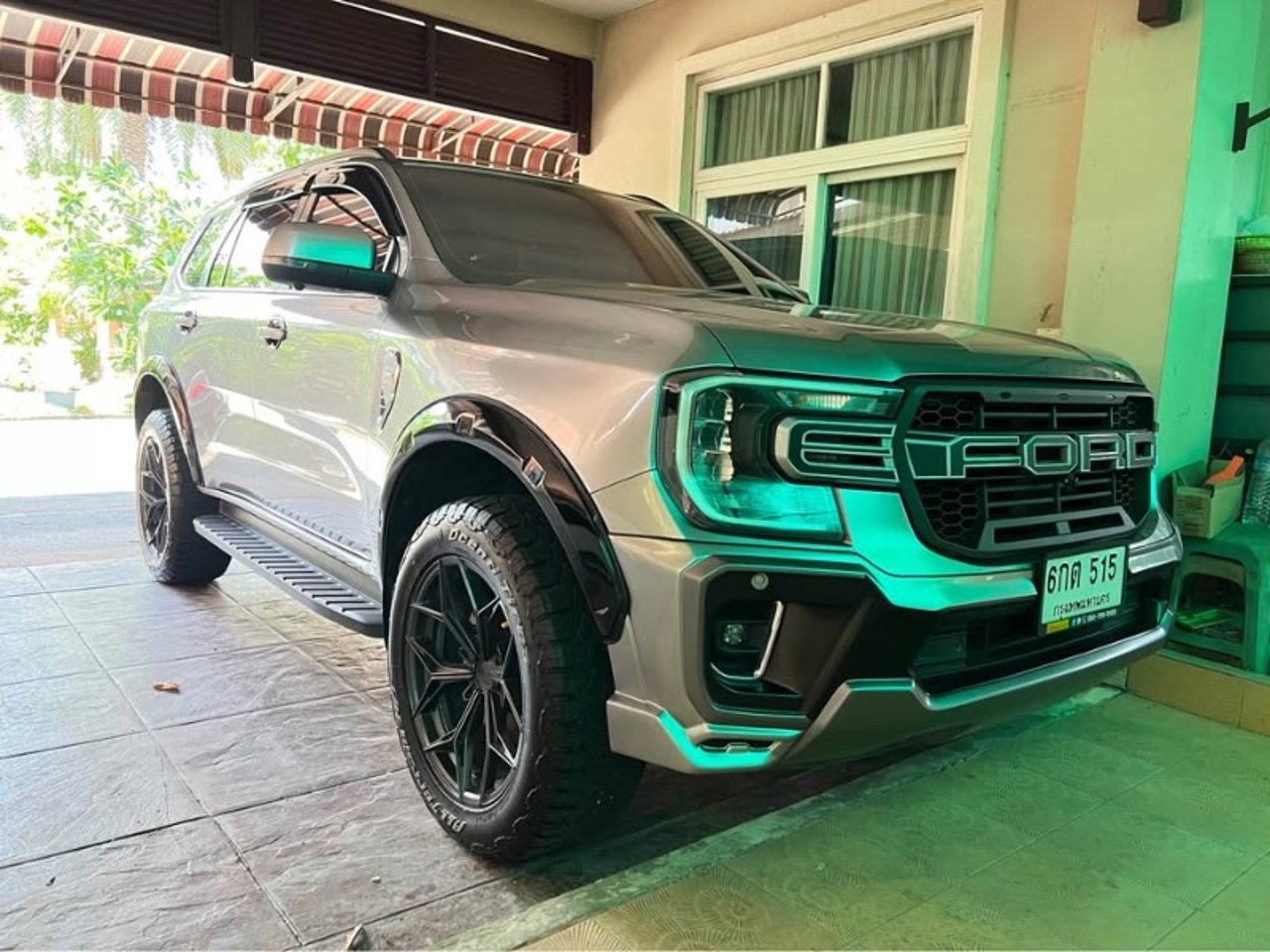 2023 Ford Everest, photo 1 of 1