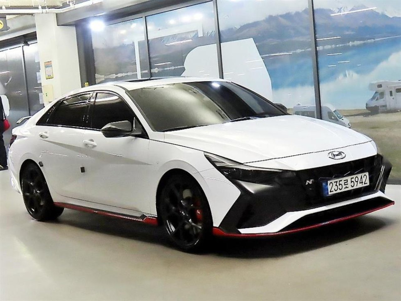 2022 Hyundai Avante, photo 1 of 1
