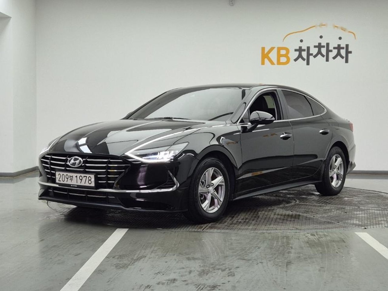 2019 Hyundai Sonata, photo 1 of 1