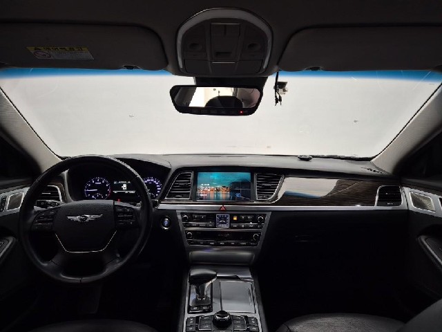 6101000695R7.jpg