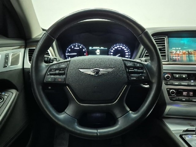 6101000695R9.jpg