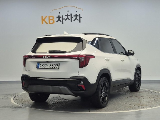 6101500684R3.jpg