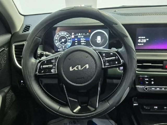 6101500684R9.jpg