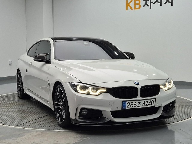 6101000930R4.jpg