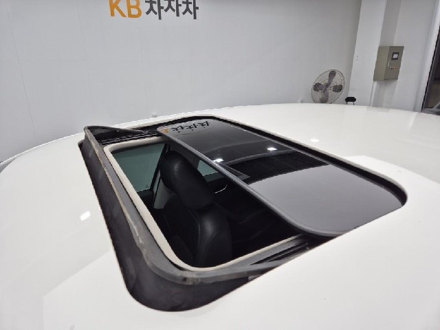 6101000884R13.jpg