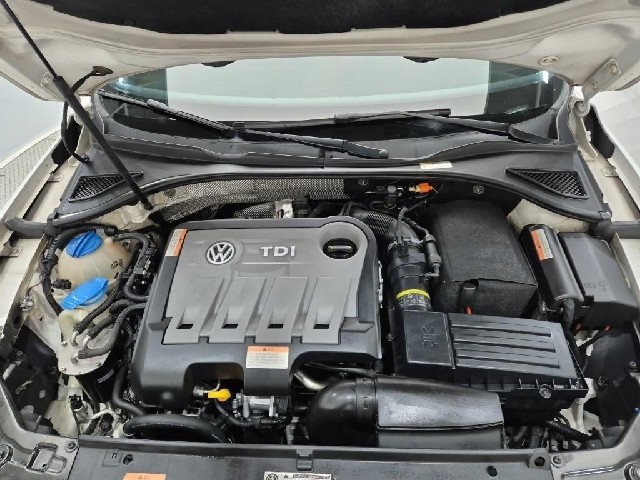 6101000884R5.jpg
