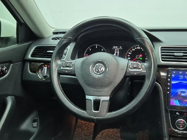 6101000884R9.jpg