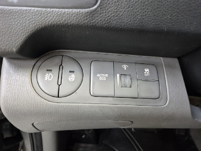 6101500599R17.jpg