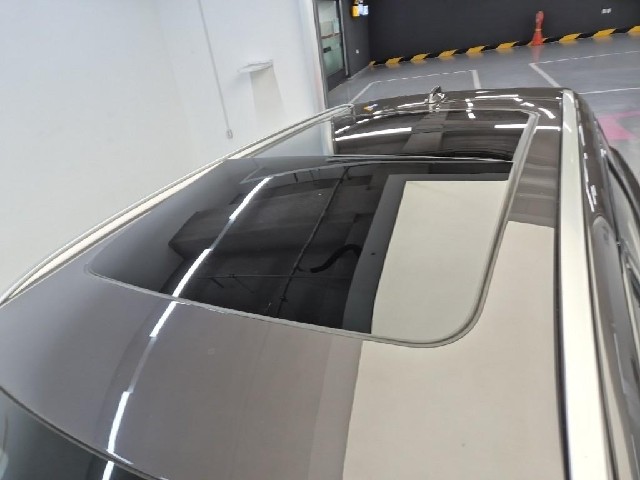 6101500380R13.jpg
