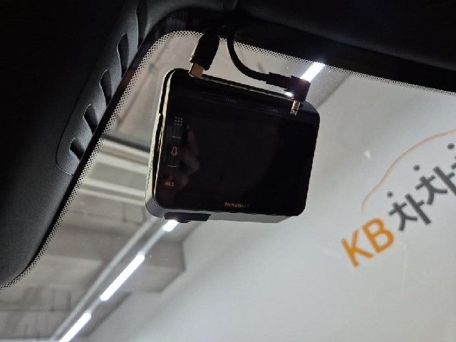 6101500380R18.jpg