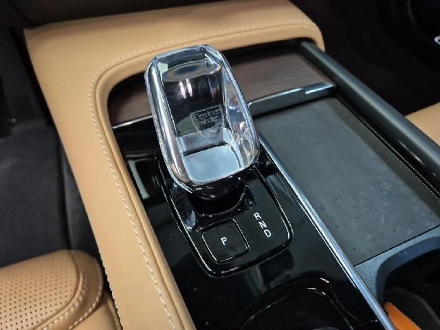 6101500380R8.jpg