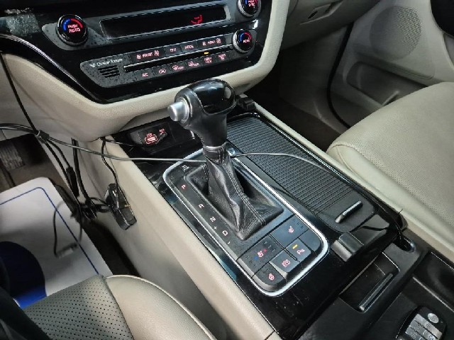 6101000383R8.jpg