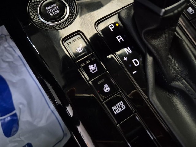 6101500243R18.jpg