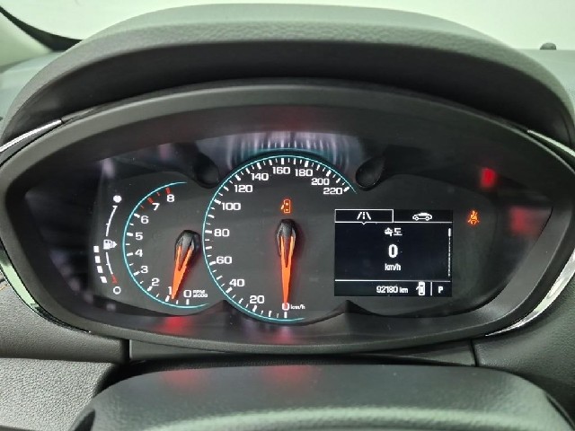 6101000277R6.jpg