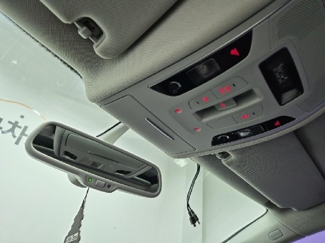 6101000226R15.jpg