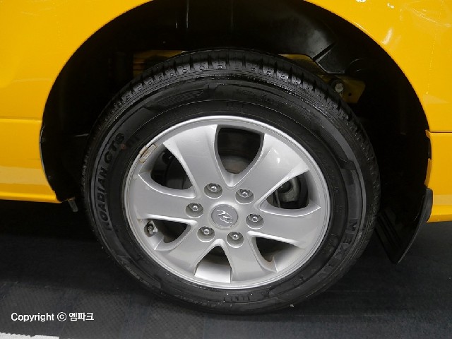 6101000373R19.jpg