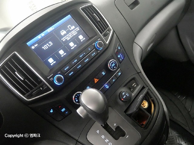 6101000373R9.jpg