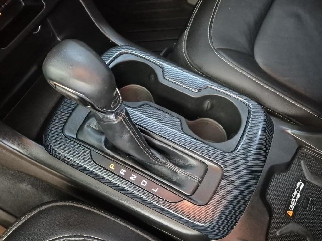 5111501807R8.jpg