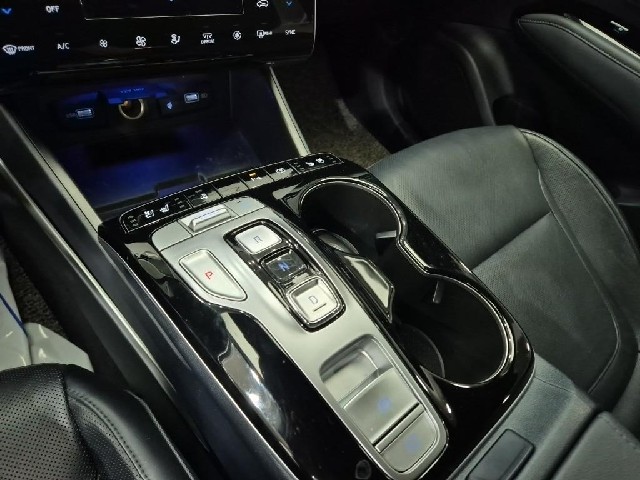 6101001068R8.jpg