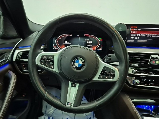 6101000879R9.jpg