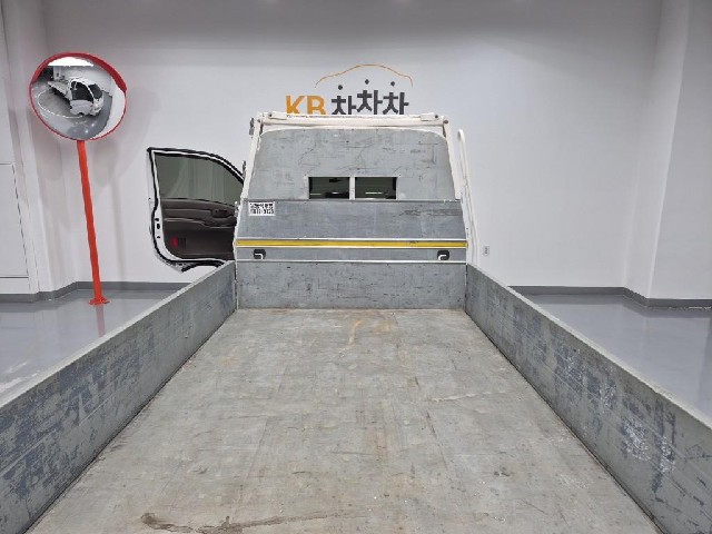 6091002225R16.jpg