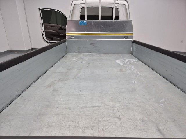 6091000644R15.jpg