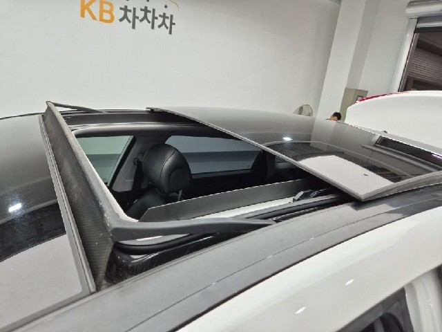 6081001395R13.jpg