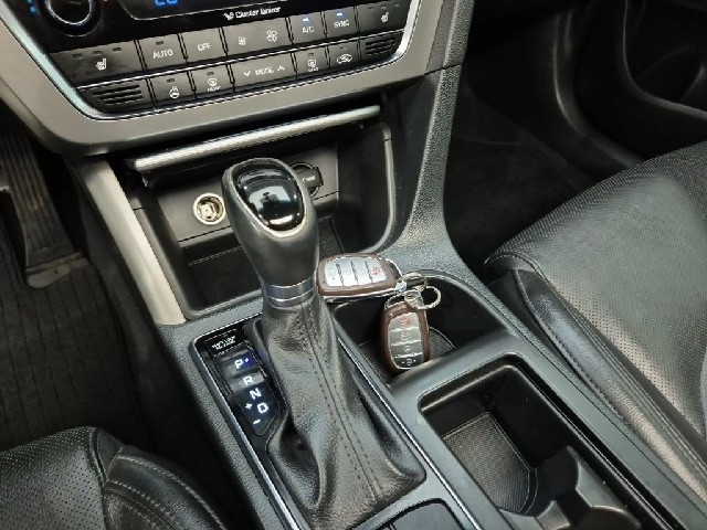 6081001395R8.jpg