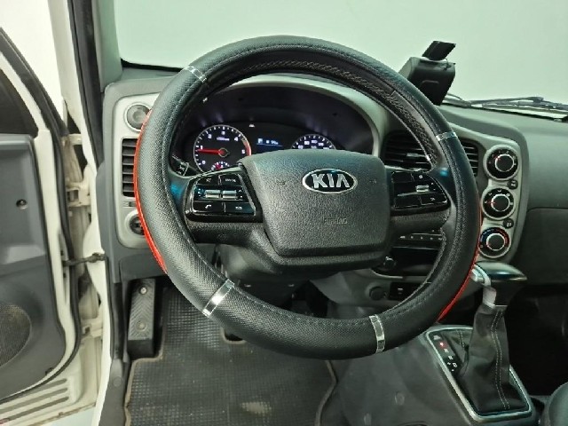 6041002100R8.jpg