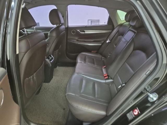 6101000814R12.jpg