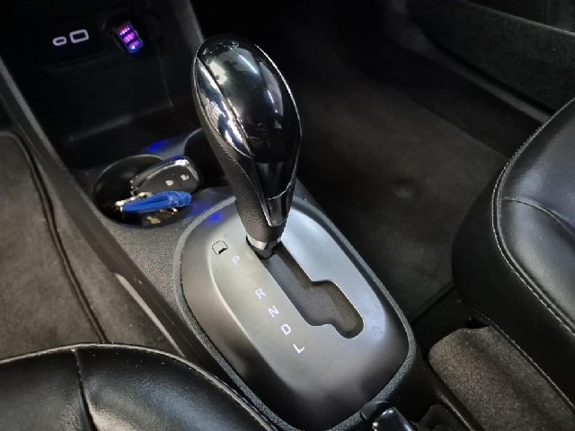 6101500575R8.jpg