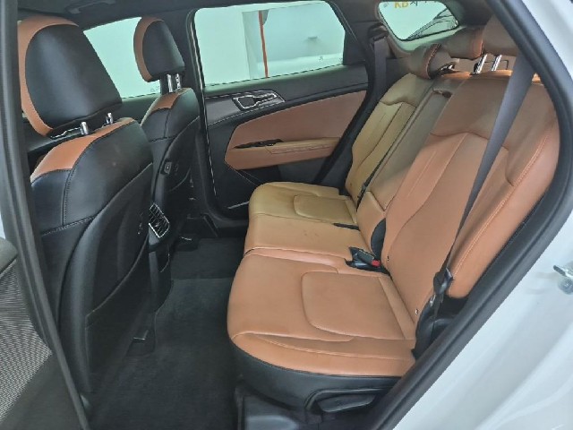 6101500201R12.jpg