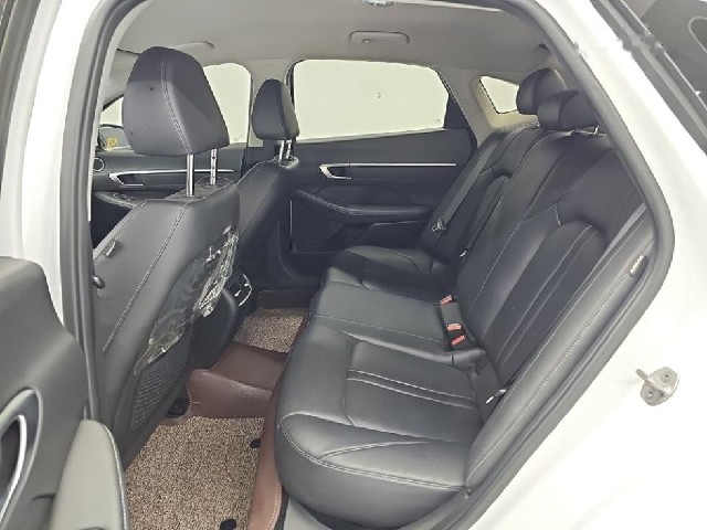 950cb6b57fbbf347517a31ee2632baee.jpeg