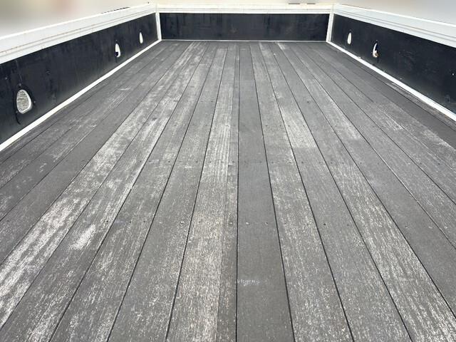 89091_9.jpg