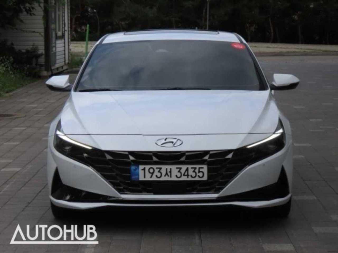 2023 Hyundai Avante, photo 1 of 1