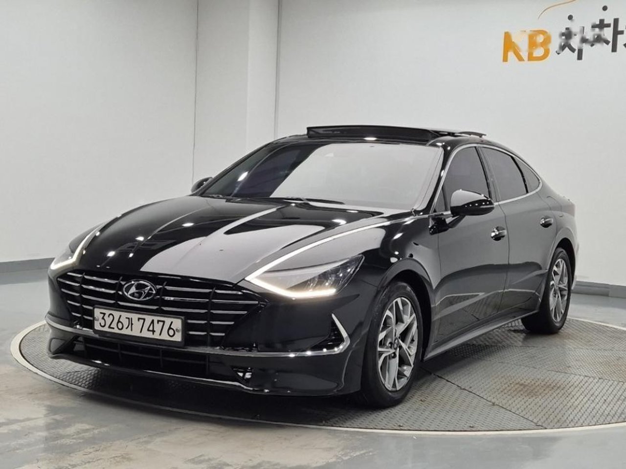 2019 Hyundai Sonata, photo 1 of 1