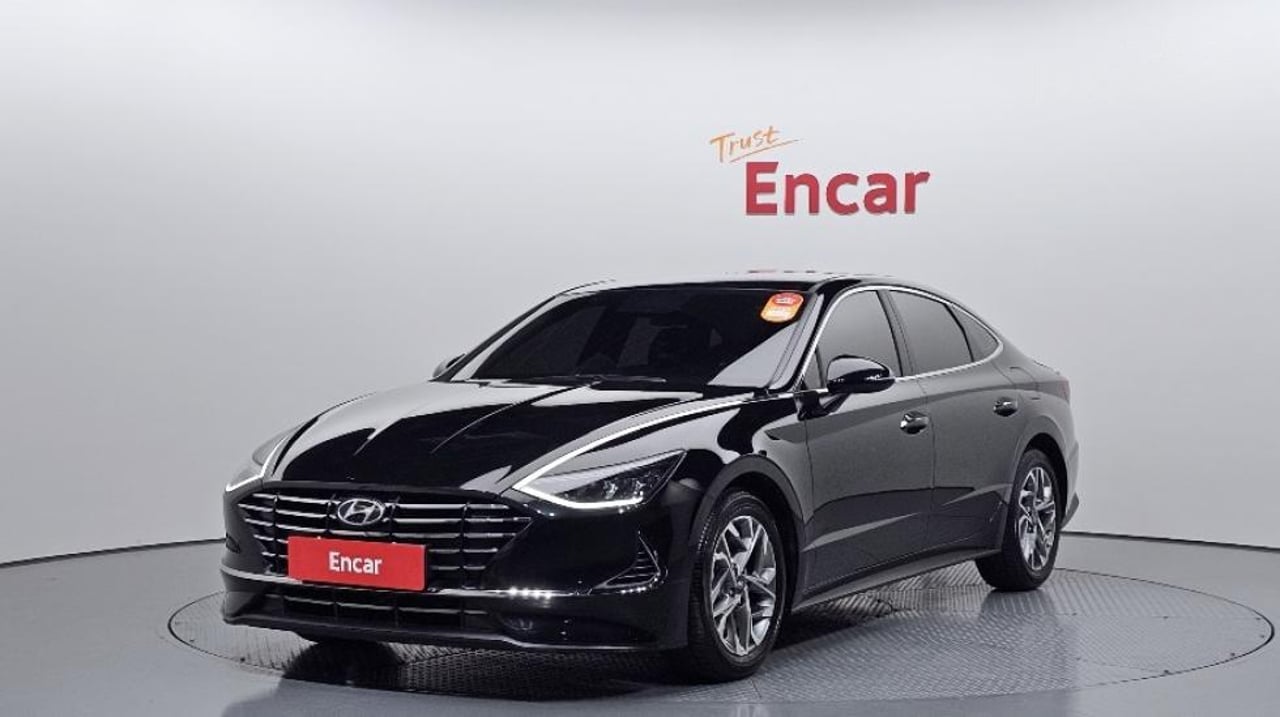 2021 Hyundai Sonata, photo 1 of 1