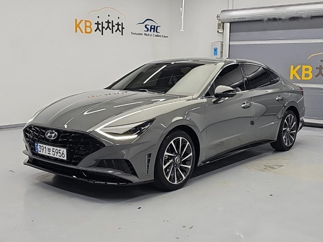 2021 Hyundai Sonata, photo 1 of 1