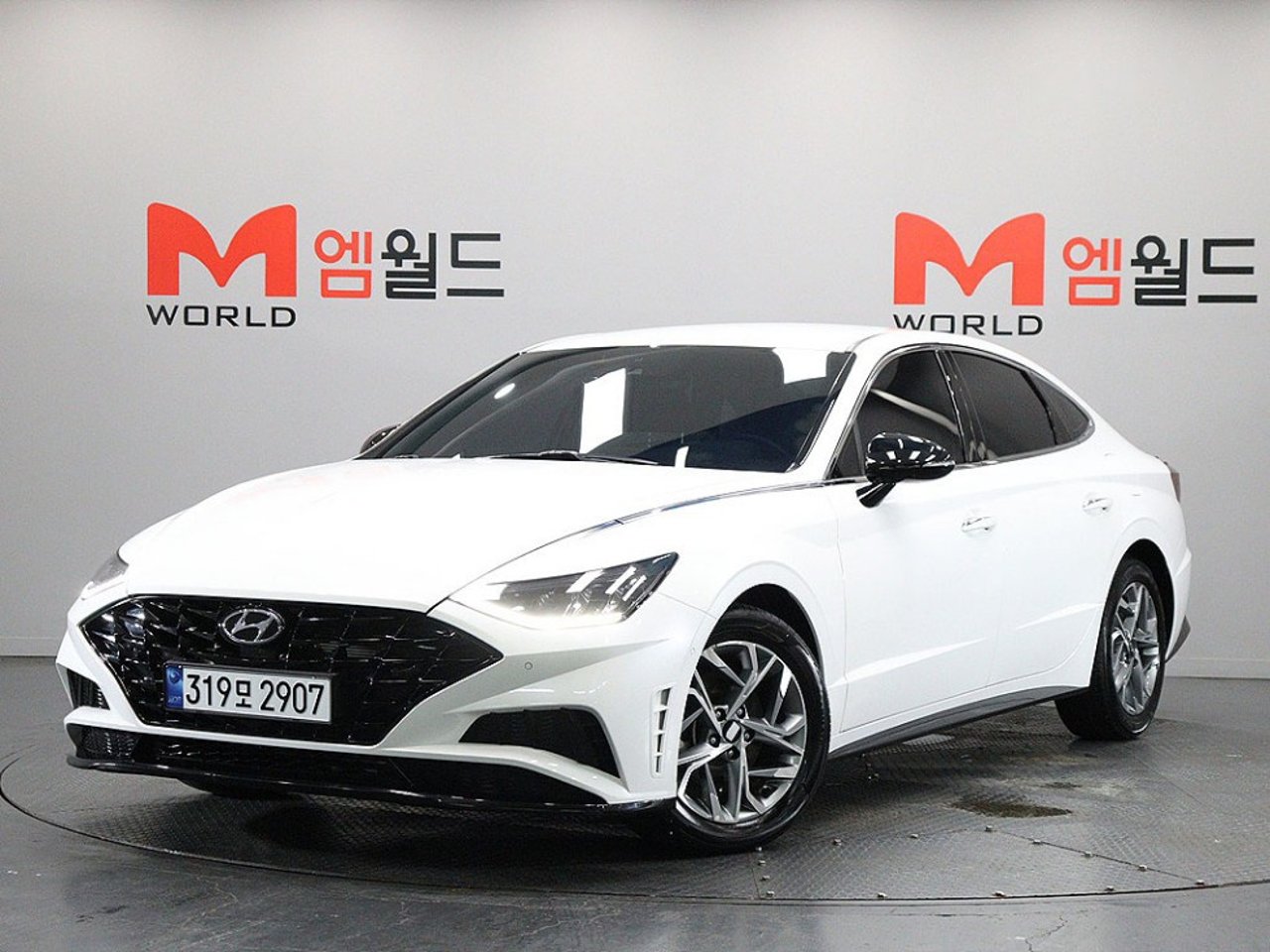 2022 Hyundai Sonata, photo 1 of 1