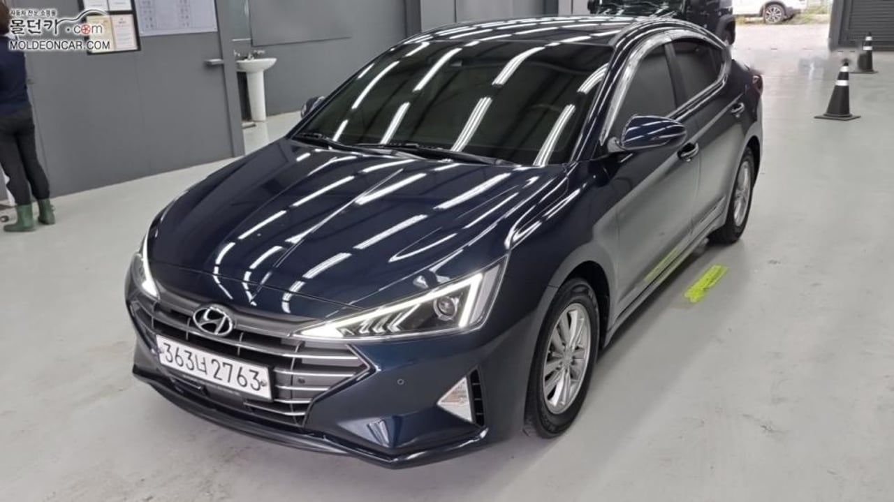 2019 Hyundai Avante, photo 1 of 1