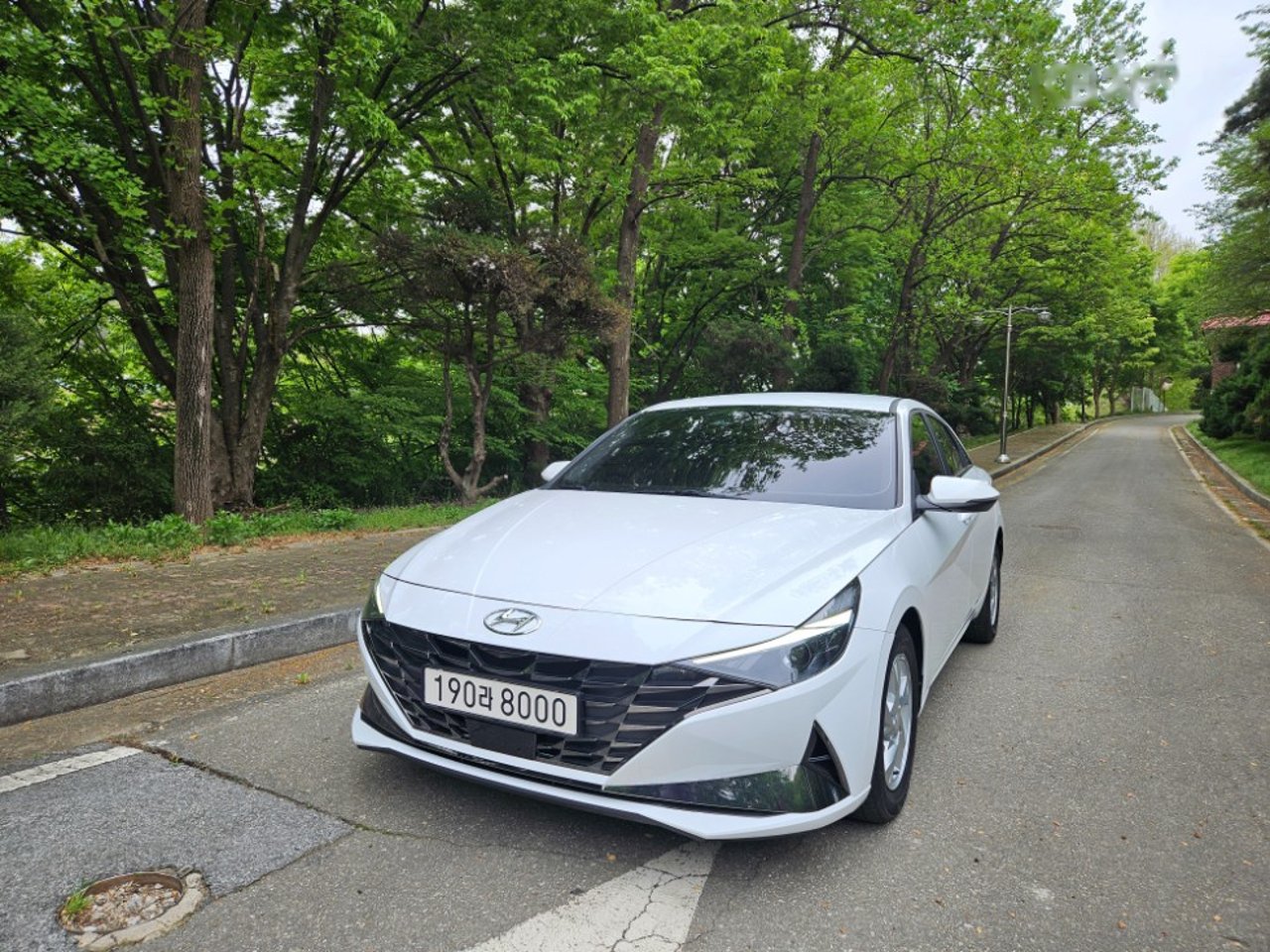 2021 Hyundai Avante, photo 1 of 1