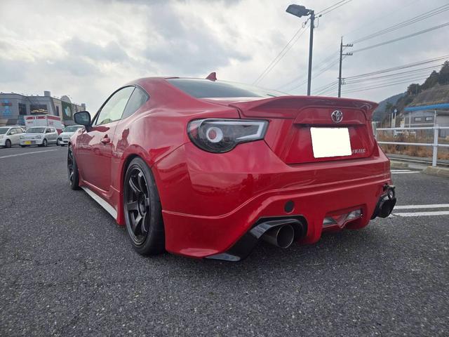 1003025A30260202W00102.jpg