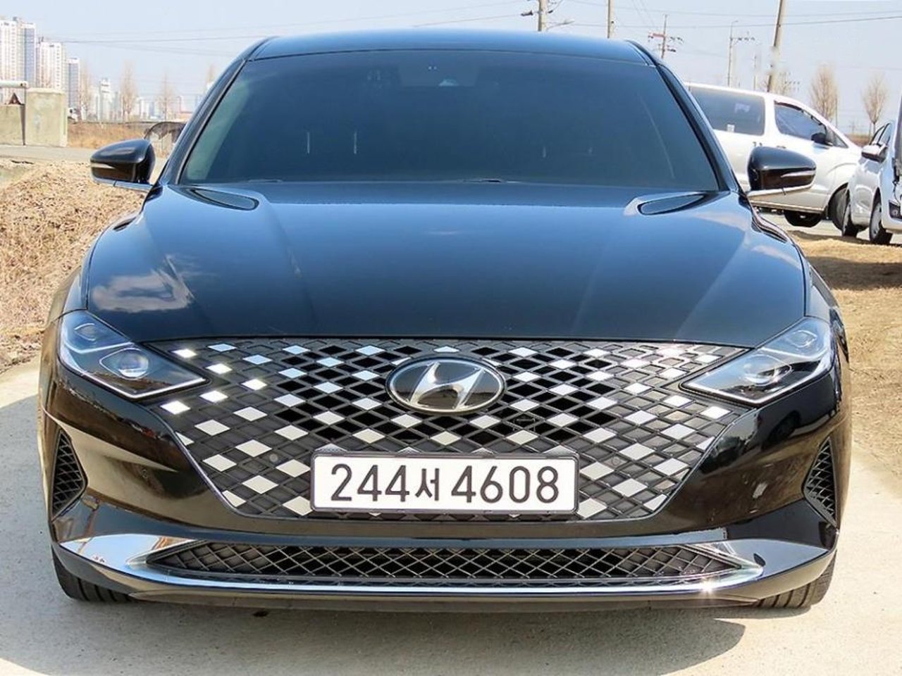 2022 Hyundai Grandeur, photo 1 of 1