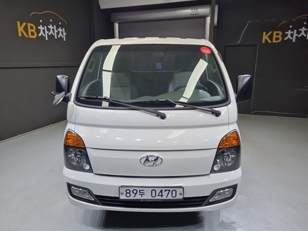 2019 Hyundai Porter, photo 1 of 1