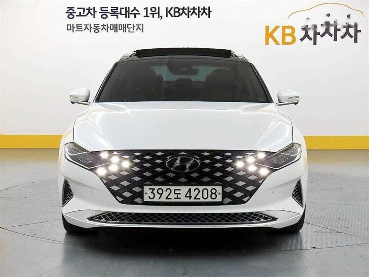 2020 Hyundai Grandeur, photo 1 of 1