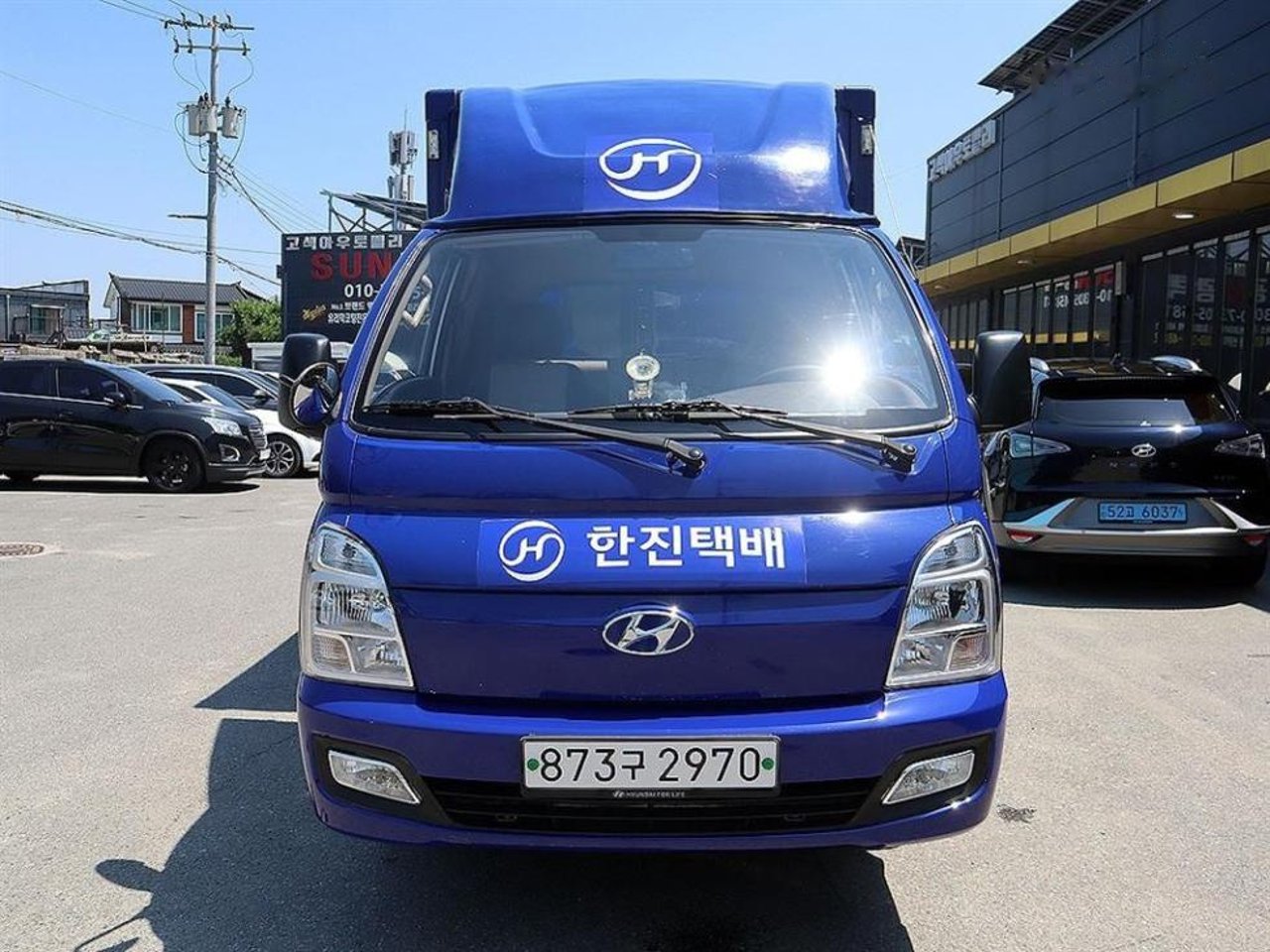 2021 Hyundai Porter, photo 1 of 1